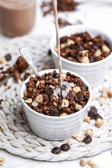 Vegan Gluten Free Chocolate Hazelnut Granola Nadia S Healthy