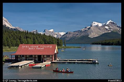 Picturephoto Maligne Lake And Boat House Jasper National Park