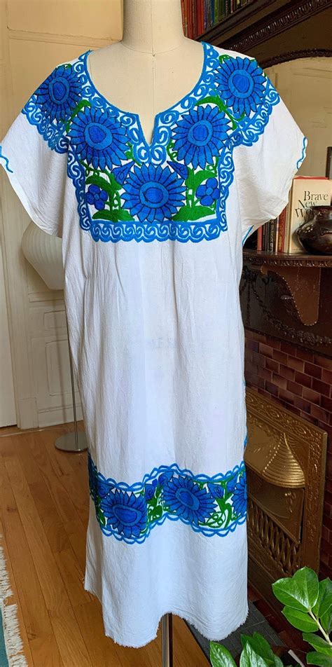 mexican embroidered floral dress embroidery dress mexican floral embroidered dress vintage