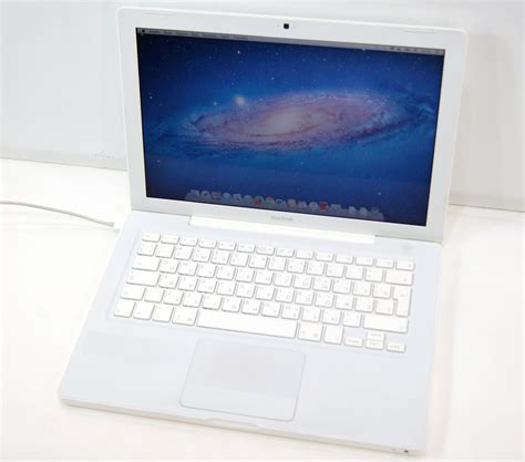 Ноутбук Apple Macbook 13 A1181 Mid 2007