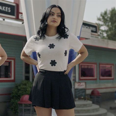veronica lodge riverdale riverdale cheryl celebrity outfits girly outfits verona bright