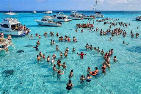 Happening Tourist Attractions In The Bahamas You Should Never Miss