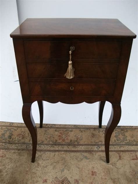 Small Mahogany 3 Drawer Chest Antiques Atlas