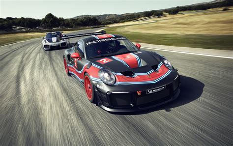 Porsche 911 Gt2 Rs Clubsport Is A Track Only 700 Hp Monster