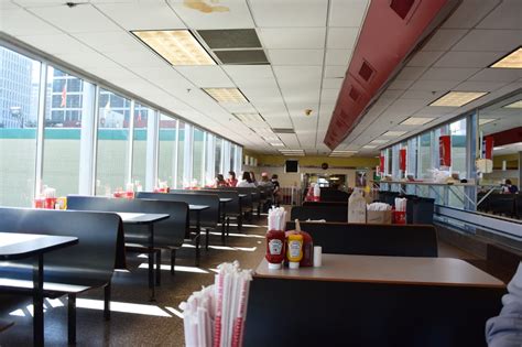 The Varsity 898 Photos And 1605 Reviews Burgers 61 North Ave Nw