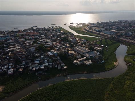 A Maior Cidade Da Amazônia Despeja Quase Tudo No Rio Infoamazonia