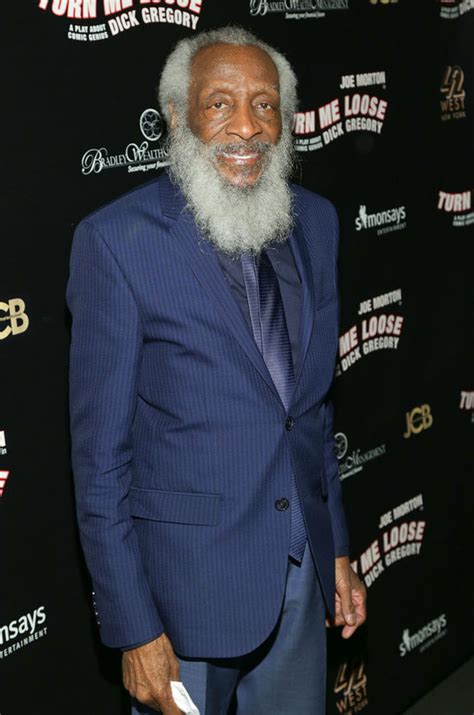 Dick Gregory Dead Son Leads Tributes As Civil Rights Activist And