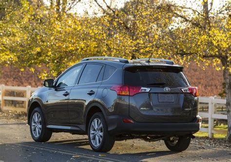 2015 Toyota Rav4 Review Pictures Limited Specs Redesign News