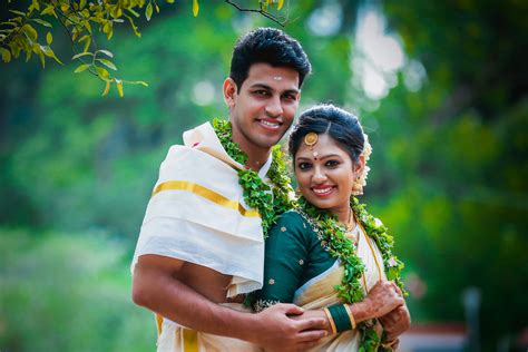 Kerala Wedding Photography Akash Midhu Wedding