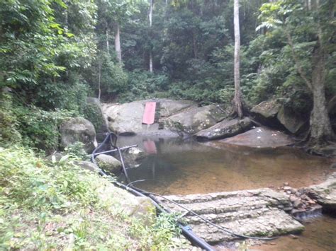 Its name literally means, at a foothill (kaki bukit) lies a dark cave (gua kelam). : Mari Bercerita.. :: Hutan Lipur Puncak Janing, Kedah