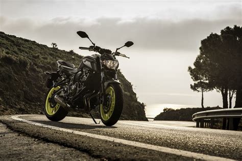 Yamaha Mt 07 Review Yamaha Bike Reviews Devitt