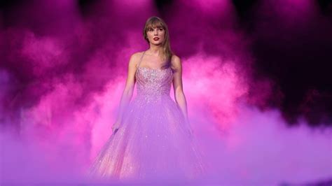 13 Best And Most Streamed Songs By Taylor Swift On Spotify