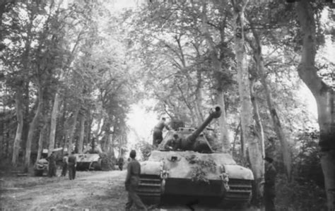 King Tiger Tank 2 Porsche Turret World War Photos