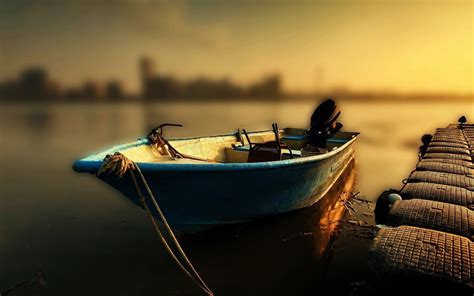 Free Download Awesome Boat Wallpaper For Iphone Wallpaper Wallpaperlepi