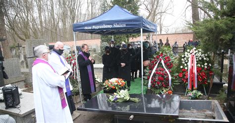 Pogrzeb Krzysztofa Kowalewskiego bliscy i przyjaciele żegnają aktora