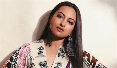 Sonakshi Sinha Lands In Legal Trouble Up Police Visit Her Residence Following T