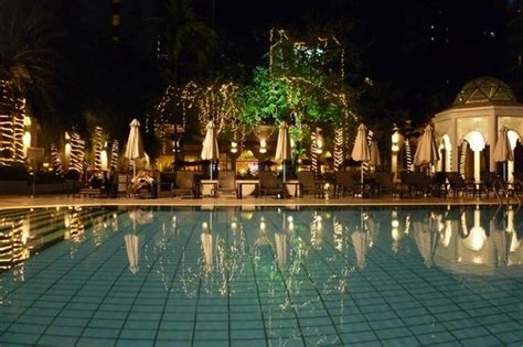 Featuring free wifi and a restaurant, istana hotel & resort offers accommodation in luwuk. Pool / Restaurant / Grounds - Picture of Hotel Istana ...
