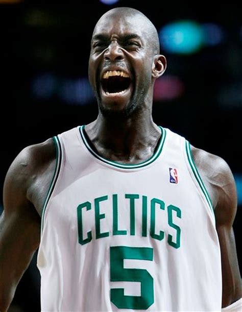 Boston Celtics Star Kevin Garnett Returns To Practice Masslive Com