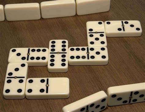 Match the same number of. DOMINOES game wallpaper | 2835x2192 | 433960 | WallpaperUP