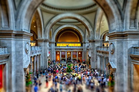 Given this wide range of collections and the huge size of the museum, there are a number of suggested itineraries for visitors. Metropolitan Museum Sheds Three Senior Staff - artnet News
