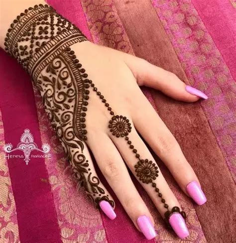 Hand drawn and converted into cutting files and clipart. 35+Beautiful and Easy Eid Festival Mehndi Designs for ...