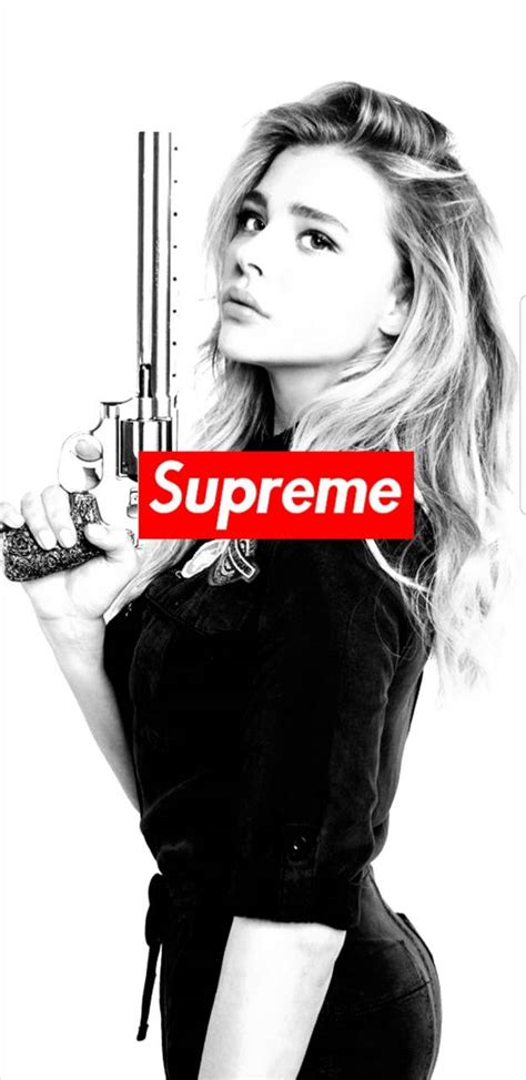 Supreme Girl Iphone Wallpapers Wallpaper Cave