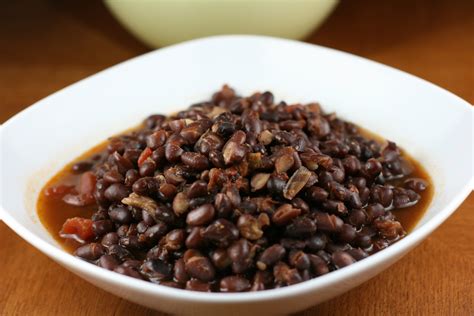 This tasty mexican rice and beans dish requires minimal effort and can be eaten as a meal in itself or served as a side. A Year of Slow Cooking: Black Beans Recipe (Mexican Style)