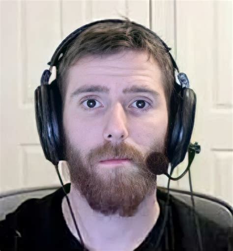 Psychologist Hd Sad Linus With A Beard Isnt Real It Cant Hurt You