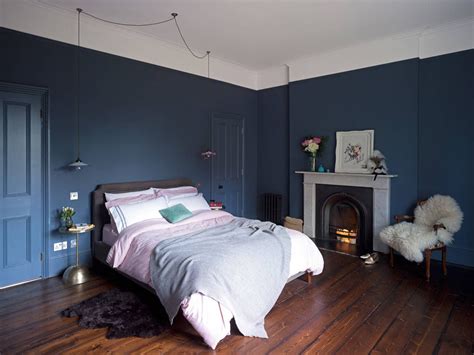 Dark Wall Likely Stiffkey Blue Fandb Monotone Paint For Woodwork And Walls With Picture Rail