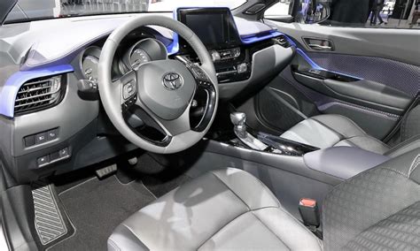 New Toyota C Hr 2022 Release Date Interior Review Toyota Engine News