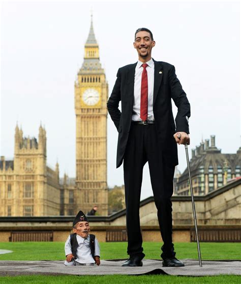 Top 10 The Tallest People In The World And Their Short History