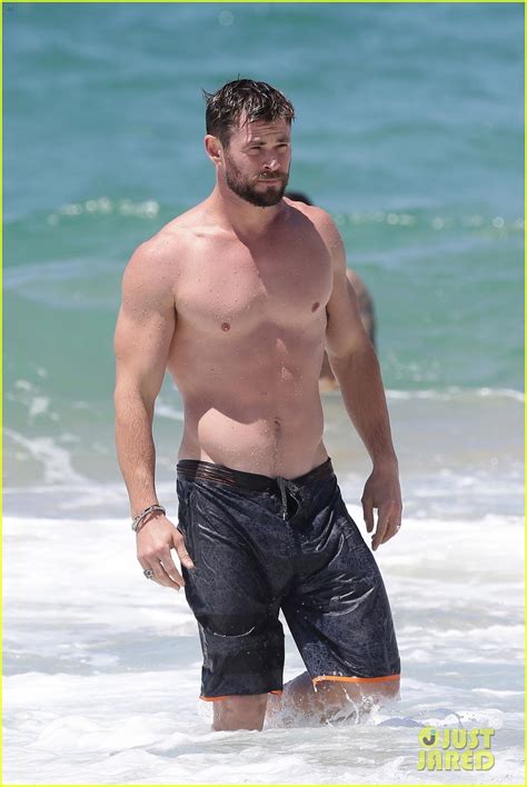 Chris Hemsworth Goes Shirtless Bares Ripped Body In Australia Photo