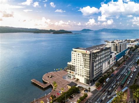 The most proximate kota kinabalu international airport is placed in 4.1 km from the hotel. Kota Kinabalu Marriott 5* Kota Kinabalu | Cazare la Kota ...