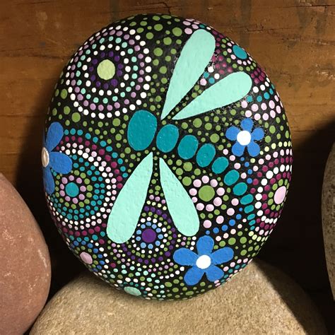 Pin By Kay Sions On Dottilism Dragonfly Painting Rock Painting