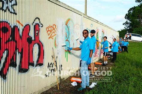 Asez Graffiti And Litter Removal Near Metrowest School In Orlando Fl