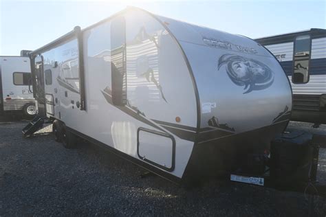 New 2022 Cherokee Grey Wolf 23mkbl Overview Berryland Campers