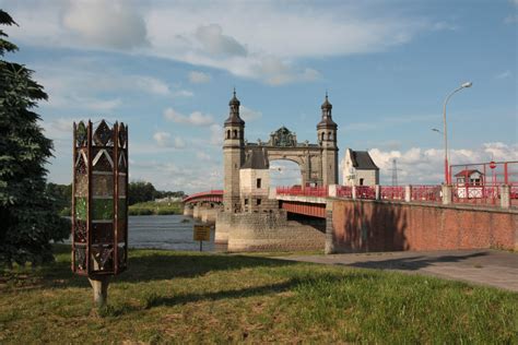 Filethe Queen Louise Bridge In Sovetsk Kaliningrad Oblast Of Russia