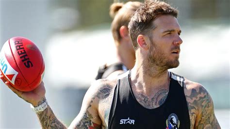 Collingwoods Stance Over Dane Swan And Travis Clokes Nude Selfies Scandal A Cop Out Herald Sun
