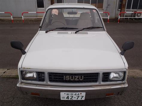 Japanese Used Car Dealer Every Blog Rare Isuzu Pick Up