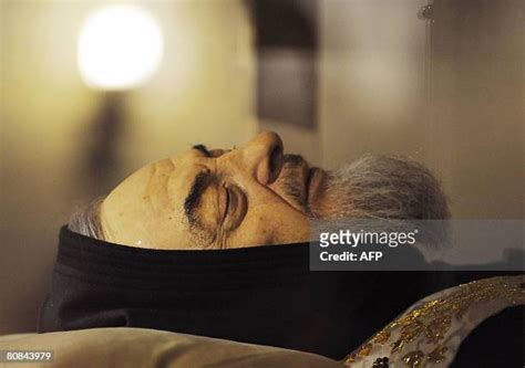 The Body Of Padre Pio On Display Photos And Premium High Res Pictures