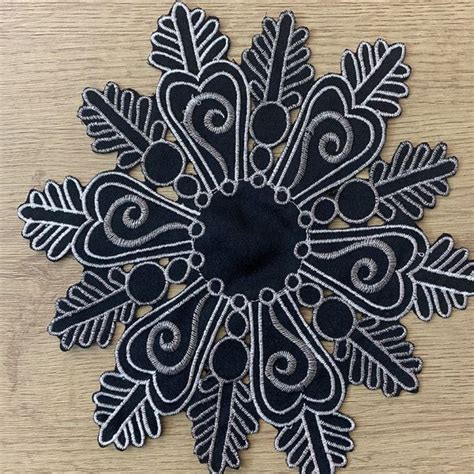 Snowflake Candle Mat Black And Silver 2 Pack