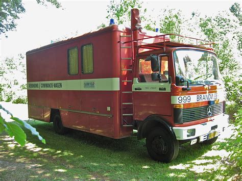 Retractable sunroof, power windows, solid body with original paint. 48-UB-38 MERCEDES-BENZ LP809, camper truck, 1980 | Another ...