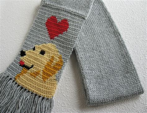Golden Retriever Scarf Gray Knitted Scarf With Red Hearts And Yellow