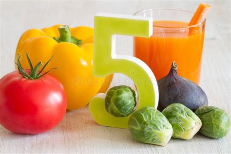 5 Five A Day Portion With Fresh Fruits And Vegetables Healthy Diet