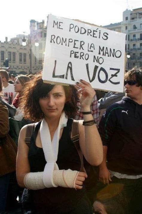 Los 21 Carteles De Protesta Más Ingeniosos De La Historia Feminista