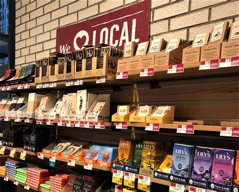 Get up to 70% off food & drink in manhattan with groupon deals. #nrf2020 Tour nel nuovo convenience di Whole Foods a New ...