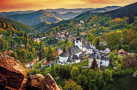 Tripadvisor has 18 reviews of spania dolina hotels, attractions, and restaurants making it your best spania dolina resource. Za horami, za dolami. Tak sa volá nová turistická značka ...