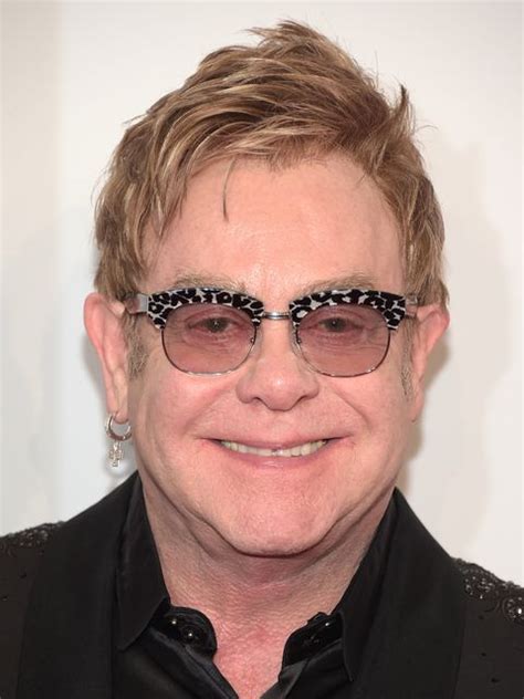 From his first shows in 1970 to the present, elton john has performed with his band over 3,800 times. Elton John → Peso, Idade, Altura e Signo dos famosos em 2020
