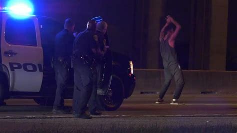 Video Chase Suspect Dances On The Freeway In Front Of Police