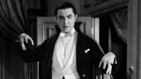 Dracula Stands Above All Other Vampires And Horror Icons Den Of Geek